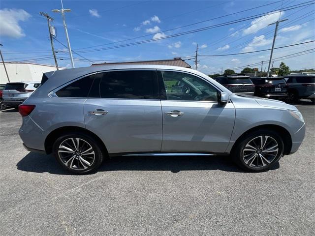 Photo of 2020 Gray Acura MDX