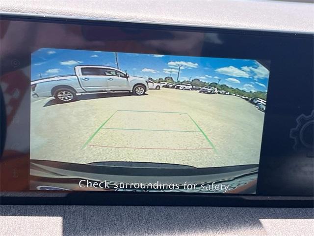 Photo of 2025 Gun Metallic Nissan Kicks