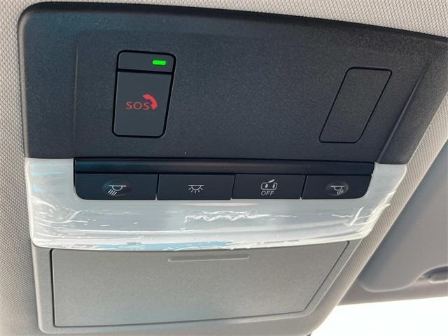 Photo of 2025 Black Nissan Rogue