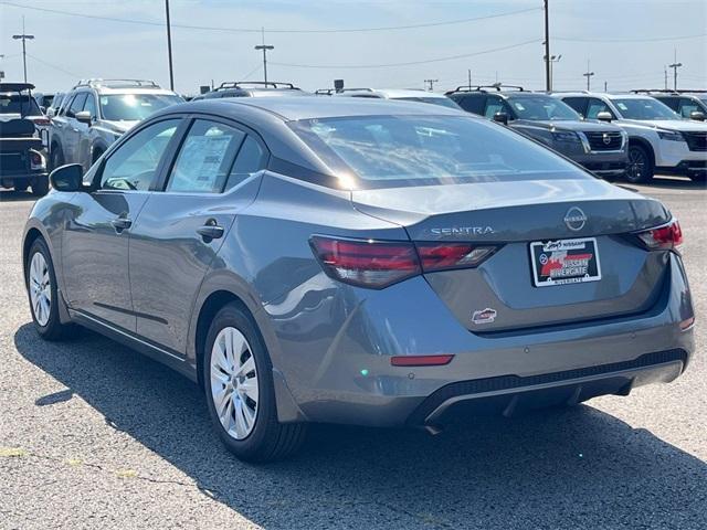 Photo of 2025 Gun Metallic Nissan Sentra