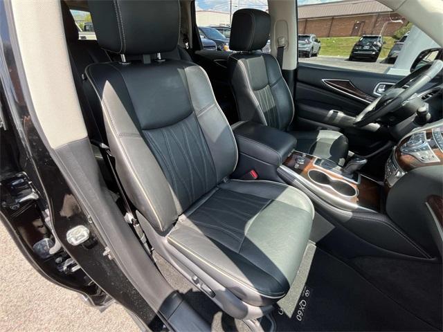 Photo of 2018 Black INFINITI QX60