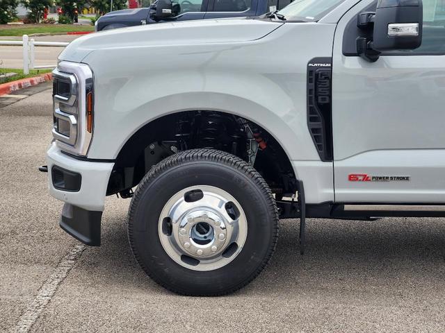 Photo of 2025 Avalanche Ford F-350