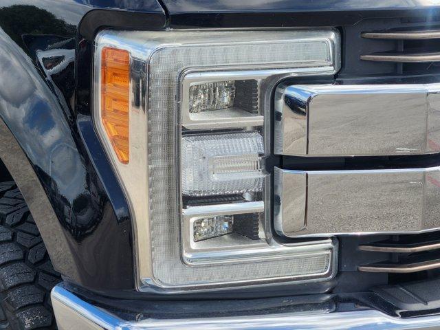 Photo of 2019 Agate Black Metallic Ford F-350