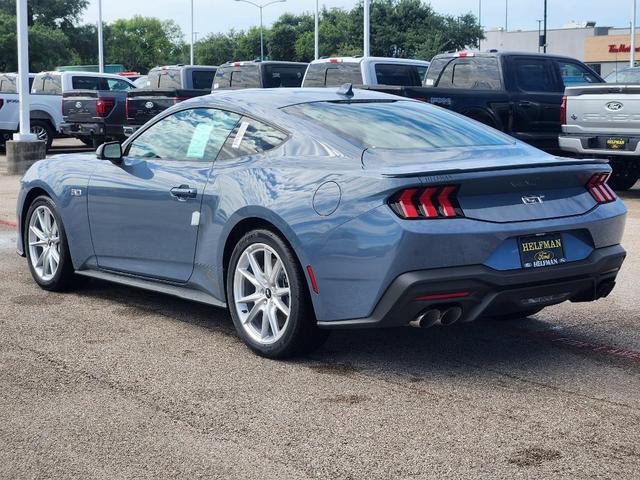 Photo of 2025 Vapor Blue Metallic Ford Mustang