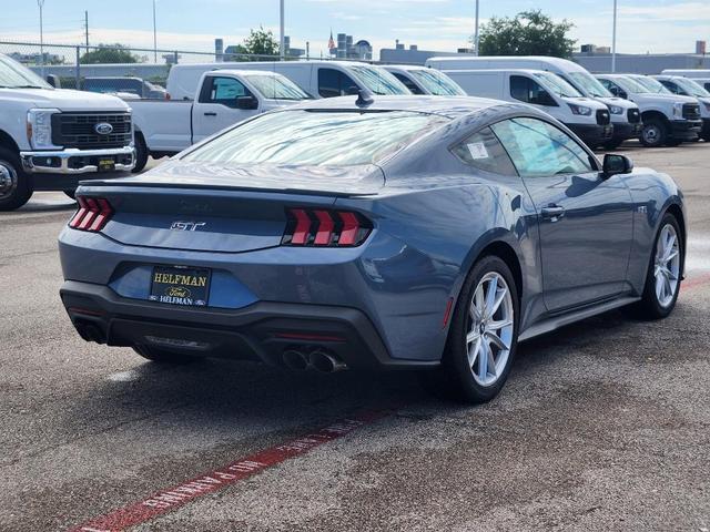 Photo of 2025 Vapor Blue Metallic Ford Mustang