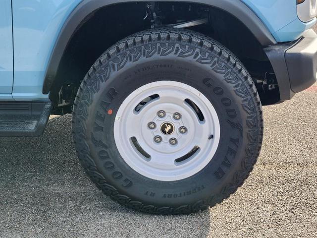 Photo of 2025 Robins Egg Blue Ford Bronco