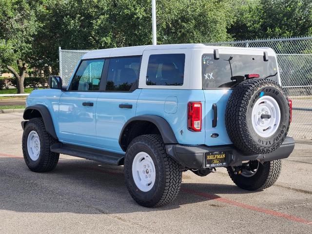 Photo of 2025 Robins Egg Blue Ford Bronco