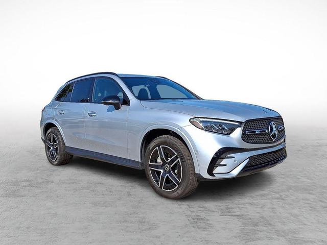 Photo of 2025 Cirrus Silver Metallic Mercedes-Benz GLC 300