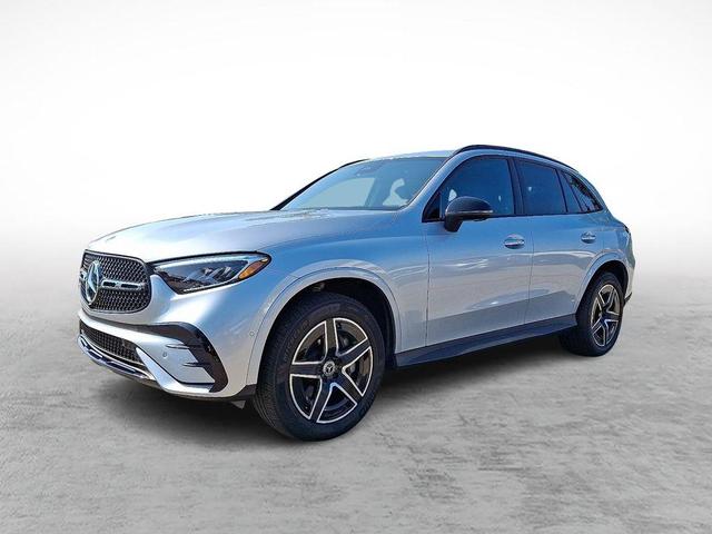 Photo of 2025 Cirrus Silver Metallic Mercedes-Benz GLC 300