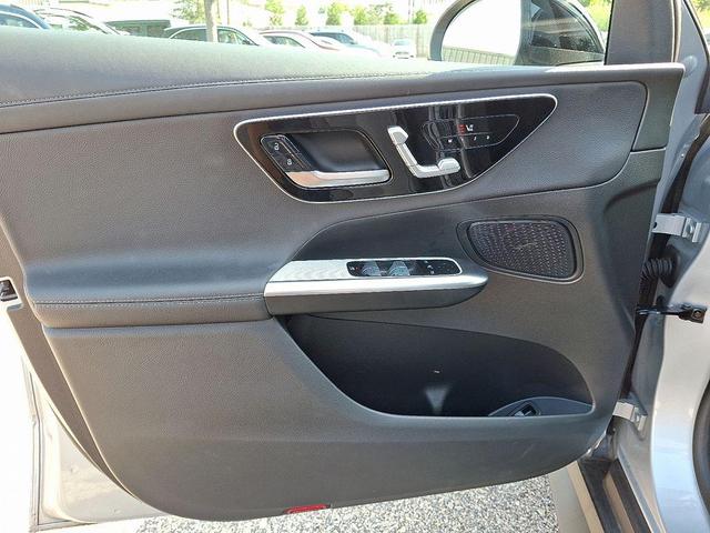 Photo of 2025 Cirrus Silver Metallic Mercedes-Benz GLC 300