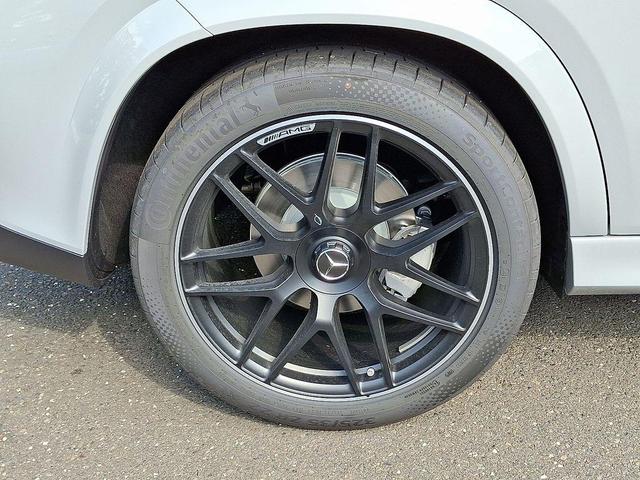 Photo of 2026 956 Mercedes-Benz AMG GLE 53