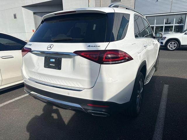 Photo of 2022 Polar White Mercedes-Benz GLE 350