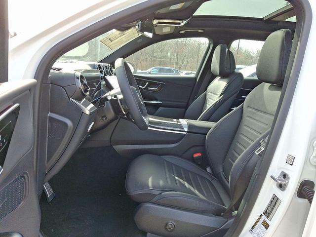 Photo of 2025 Polar White Mercedes-Benz AMG GLC 43