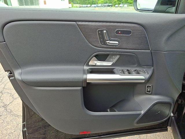 Photo of 2026 Cosmos Black Metallic Mercedes-Benz GLA 250