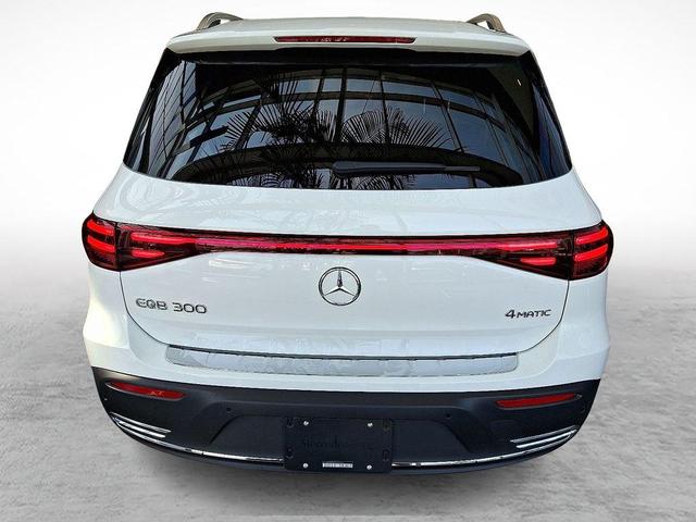 Photo of 2025 Polar White Mercedes-Benz EQB 300