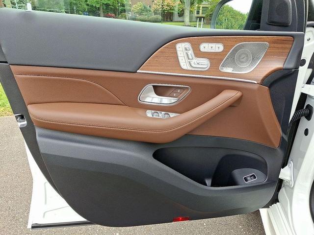 Photo of 2026 Polar White Mercedes-Benz GLE 350