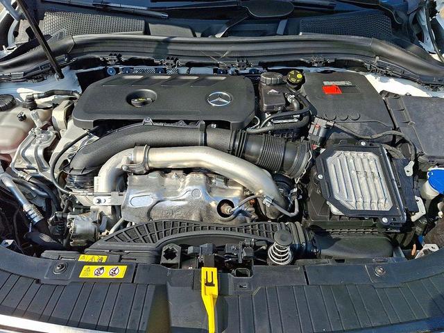 Photo of 2025 Polar White Mercedes-Benz GLA 250
