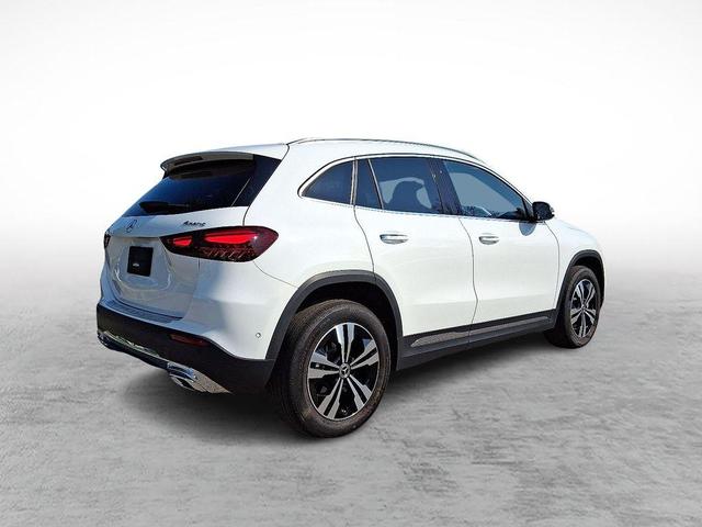 Photo of 2025 Polar White Mercedes-Benz GLA 250