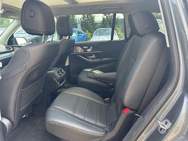 Photo of 2023 Gray Mercedes-Benz GLS 450