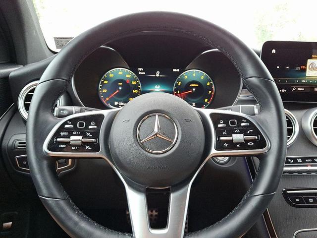 Photo of 2022 Black Mercedes-Benz GLC 300