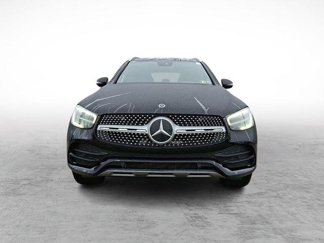 Photo of 2022 Black Mercedes-Benz GLC 300