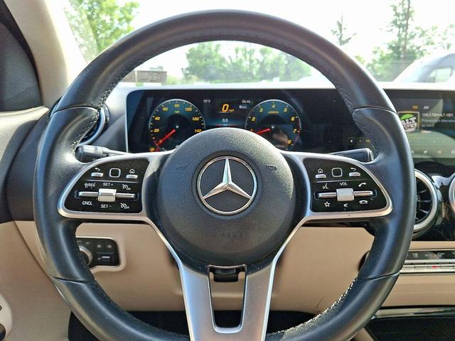 Photo of 2021 Midnight Black Mercedes-Benz GLA 250