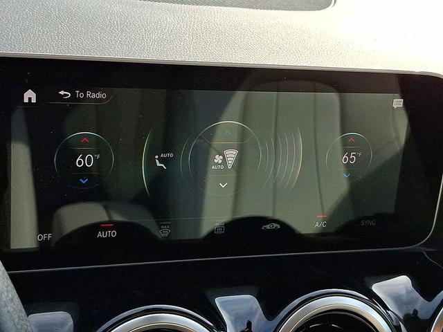 Photo of 2021 Midnight Black Mercedes-Benz GLA 250