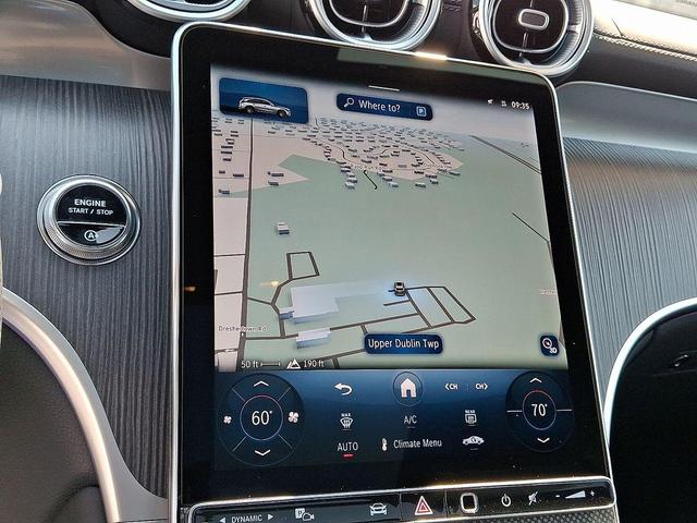 Photo of 2025 Polar White Mercedes-Benz GLC 300