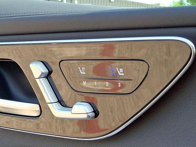 Photo of 2025 Cirrus Silver Metallic Mercedes-Benz GLC 350e
