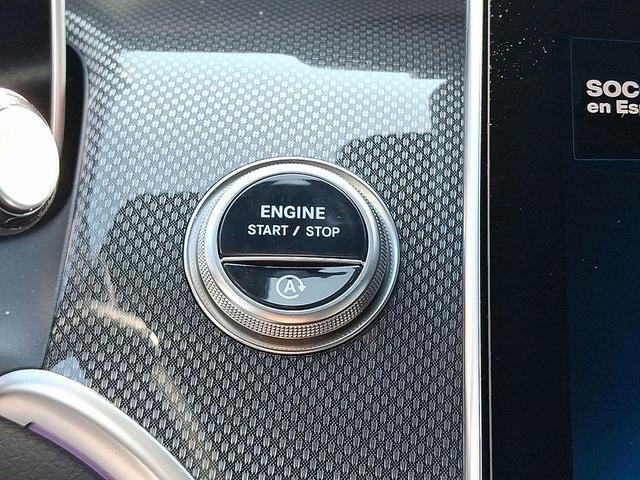 Photo of 2025 Cirrus Silver Metallic Mercedes-Benz GLC 300
