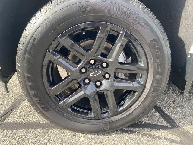 Photo of 2021 Summit White Chevrolet Silverado 1500