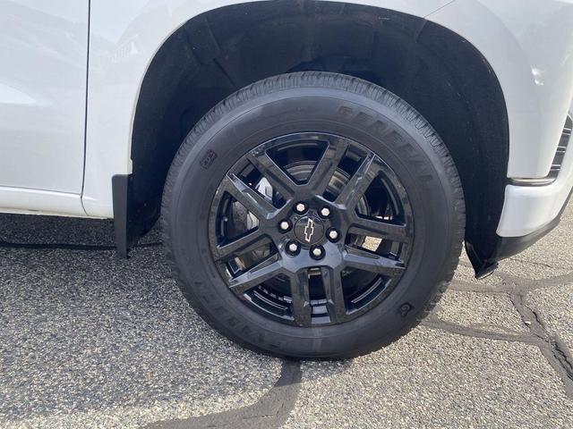 Photo of 2021 Summit White Chevrolet Silverado 1500