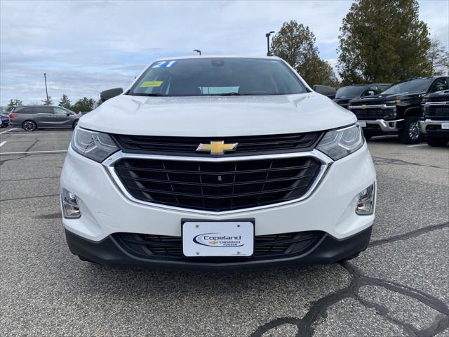 Photo of 2021 Summit White Chevrolet Equinox