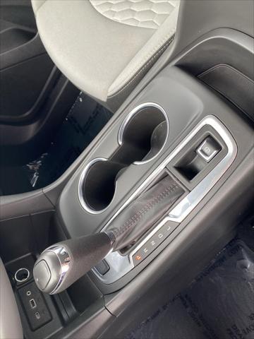 Photo of 2021 Summit White Chevrolet Equinox