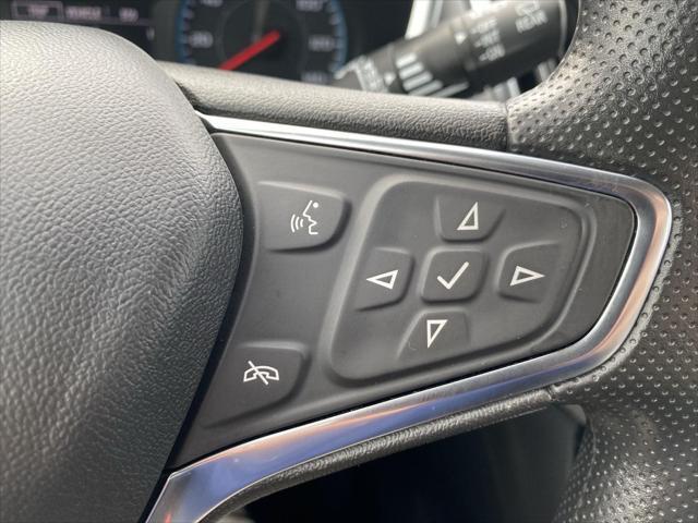 Photo of 2021 Summit White Chevrolet Equinox