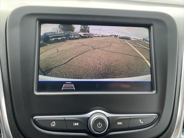 Photo of 2021 Summit White Chevrolet Equinox