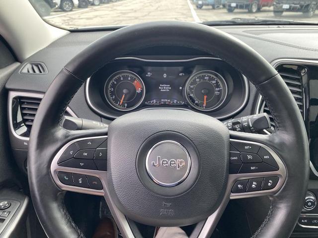 Photo of 2021 Bright White Clearcoat Jeep Cherokee