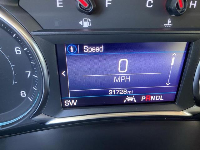Photo of 2022 Blue Glow Metallic Chevrolet Equinox