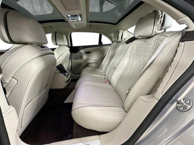 Photo of 2024 Black Bentley Flying Spur
