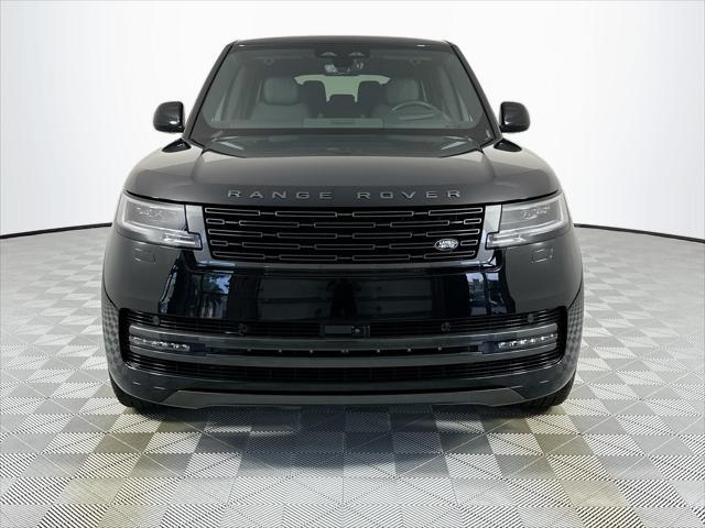 Photo of 2025 Santorini Black Land Rover Range Rover