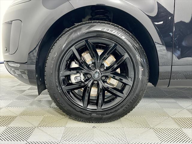 Photo of 2025 Santorini Black Land Rover Range Rover Evoque