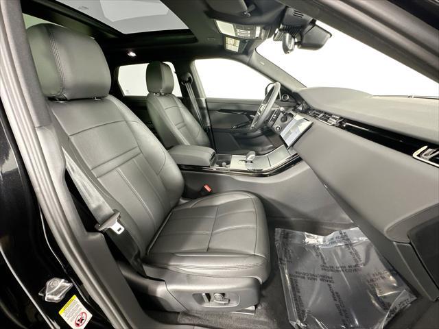 Photo of 2025 Santorini Black Land Rover Range Rover Evoque