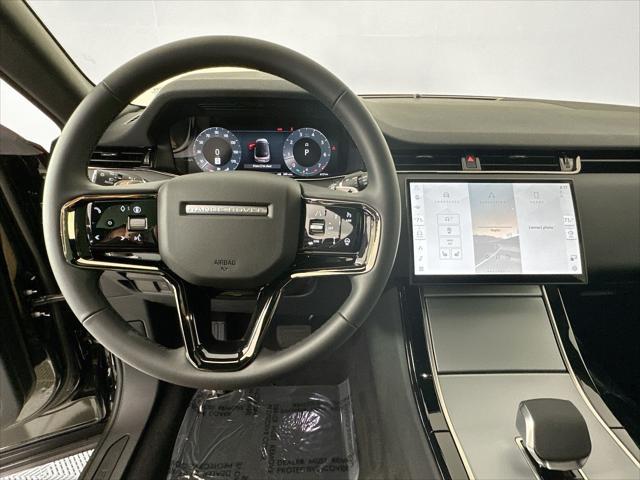 Photo of 2025 Santorini Black Land Rover Range Rover Evoque