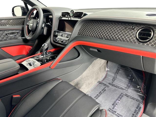 Photo of 2025 Beluga Bentley Bentayga