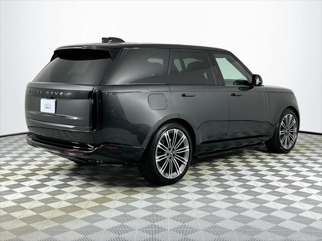 Photo of 2025 Gray Land Rover Range Rover