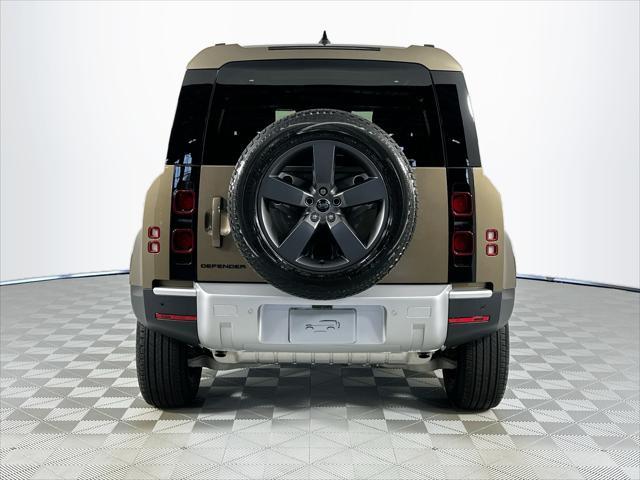 Photo of 2025 Gondwana Stone Metallic Land Rover Defender
