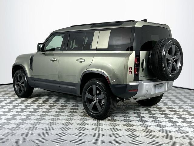 Photo of 2025 Pangea Green Metallic Land Rover Defender