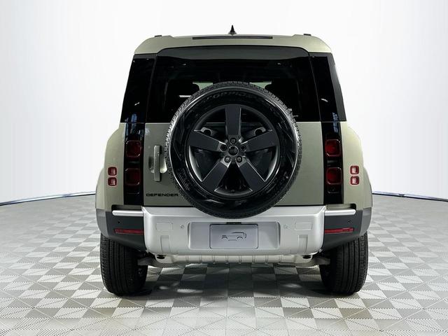 Photo of 2025 Pangea Green Metallic Land Rover Defender