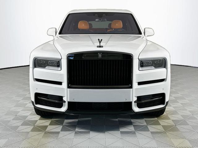 Photo of 2023 Arctic White Rolls-Royce Cullinan