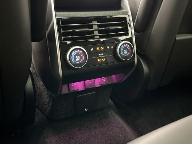 Photo of 2024 Santorini Black Land Rover Range Rover